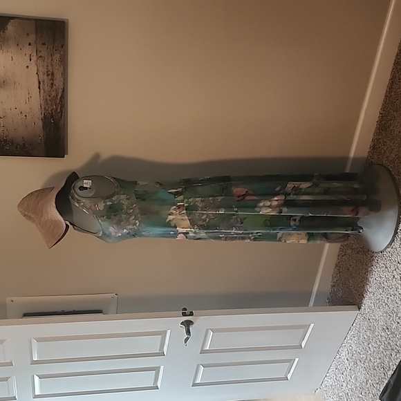 Spring floor length artistic dress - Picture 6 of 9